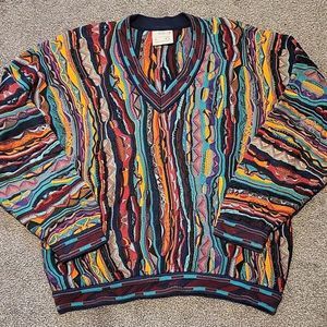 Coogi Australia Men Sweater - Medium